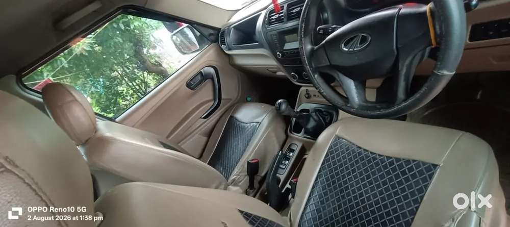 Mahindra Tuv 300 2017