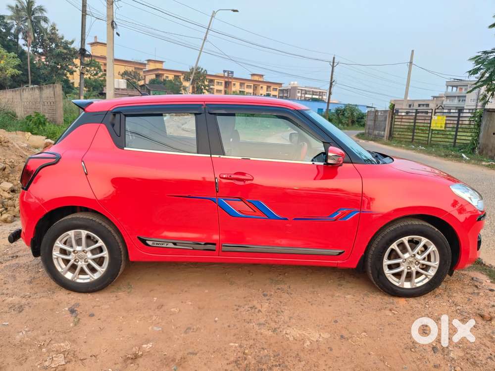 Maruti Suzuki Swift Zxi Plus Dual Tone, 2023, Petrol