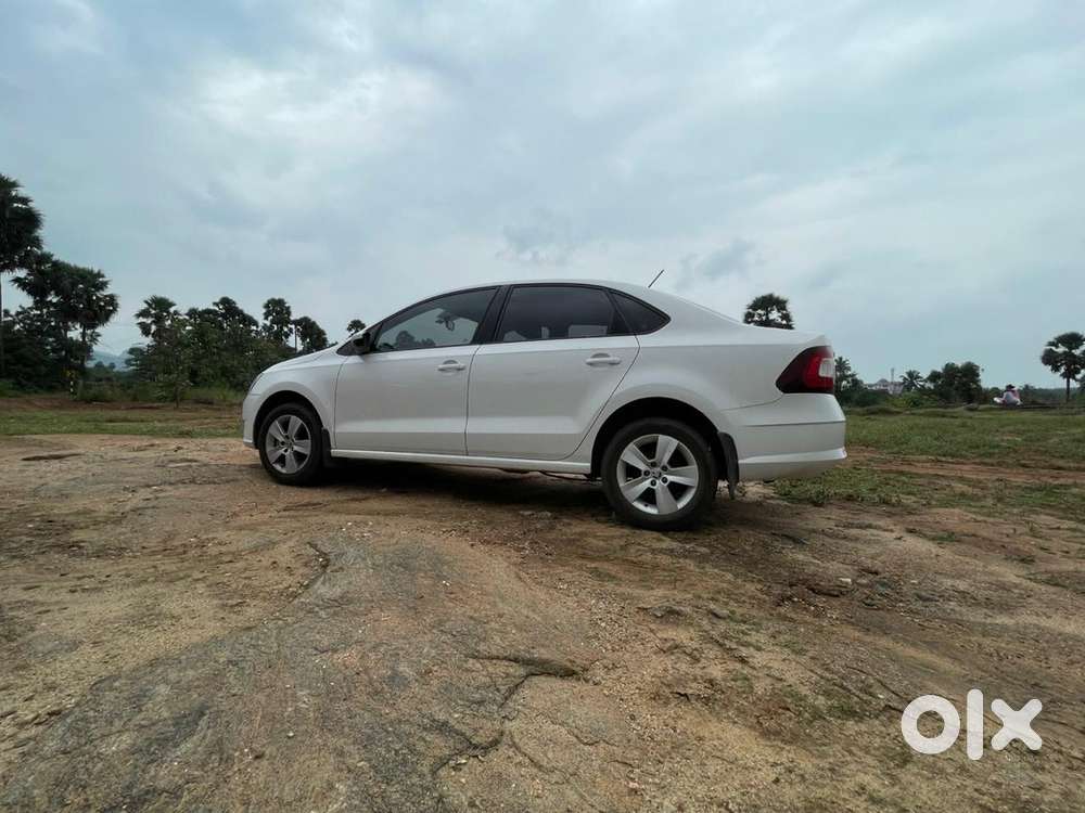 Skoda Rapid Petrol 2020