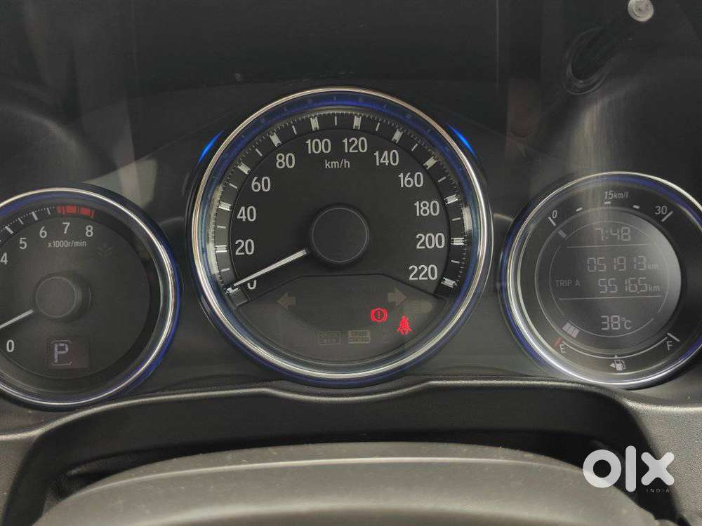 Honda City V At Sunroof, 2016, Petrol