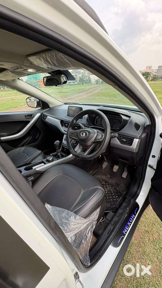 Tata Nexon 1.2 Revotron Xm Plus (s), 2023, Petrol