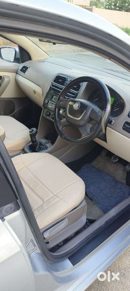 Skoda Rapid 1.6 Tdi Prestige, 2013, Diesel