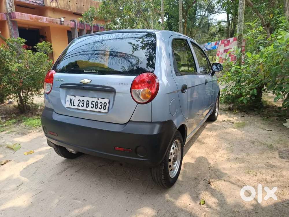 Chevrolet Spark 2010 Petrol 42000 Km Driven