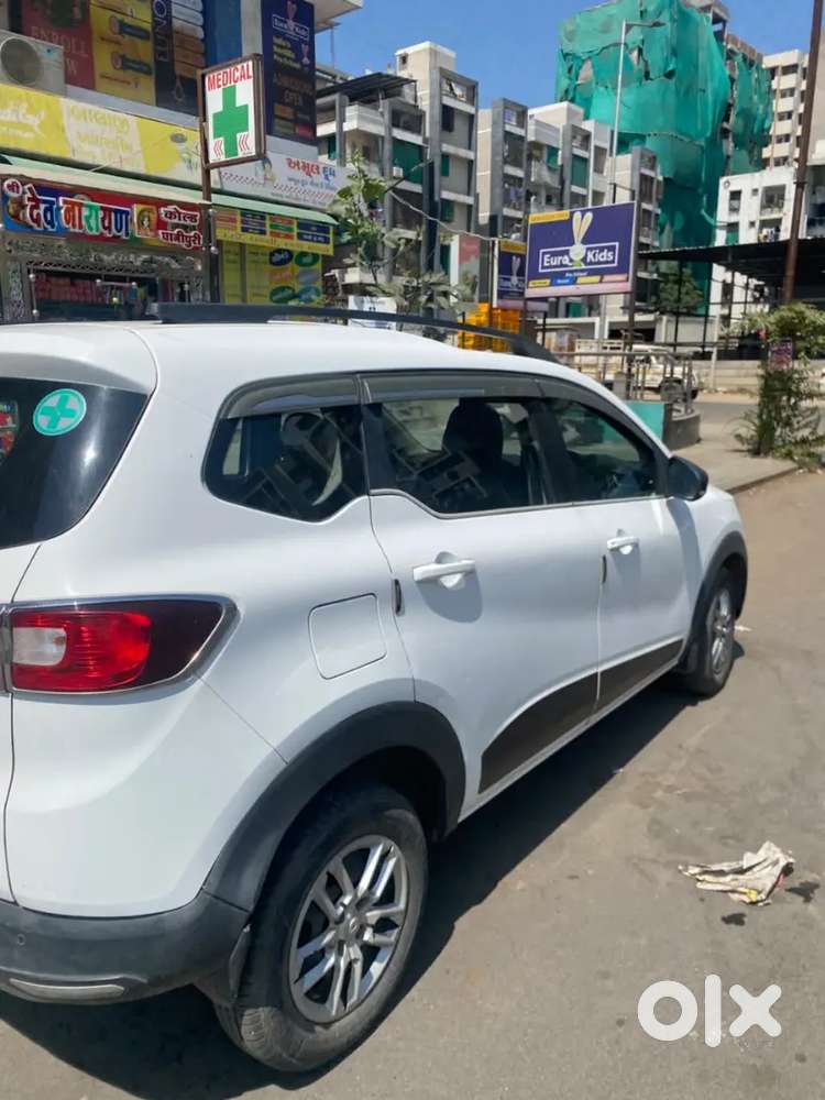 2022 Renault Triber 1.0 Rxt