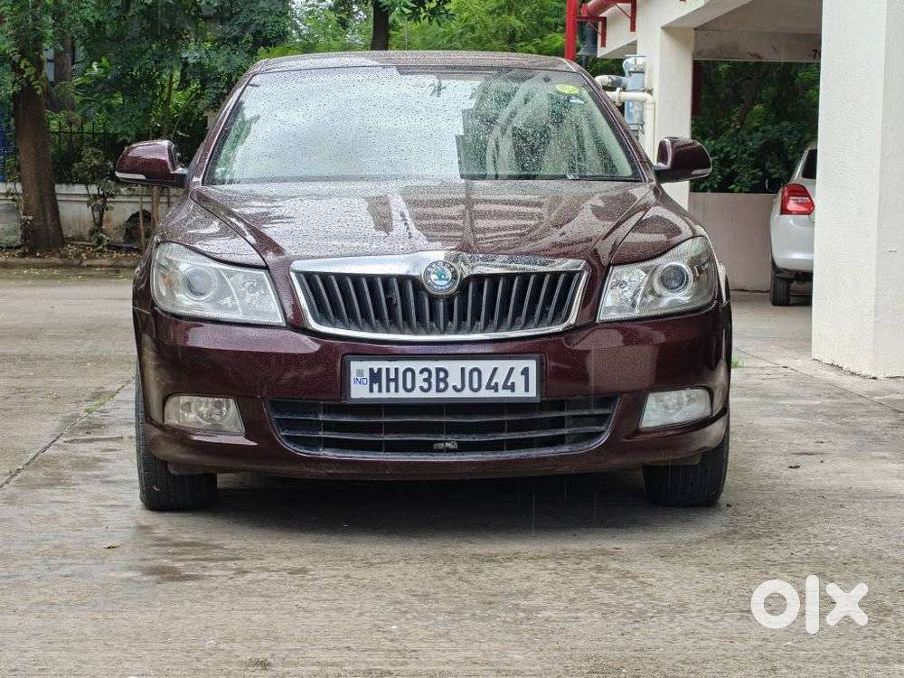 Skoda Laura Ambiente 2.0 Tdi Cr Manual, 2013, Diesel