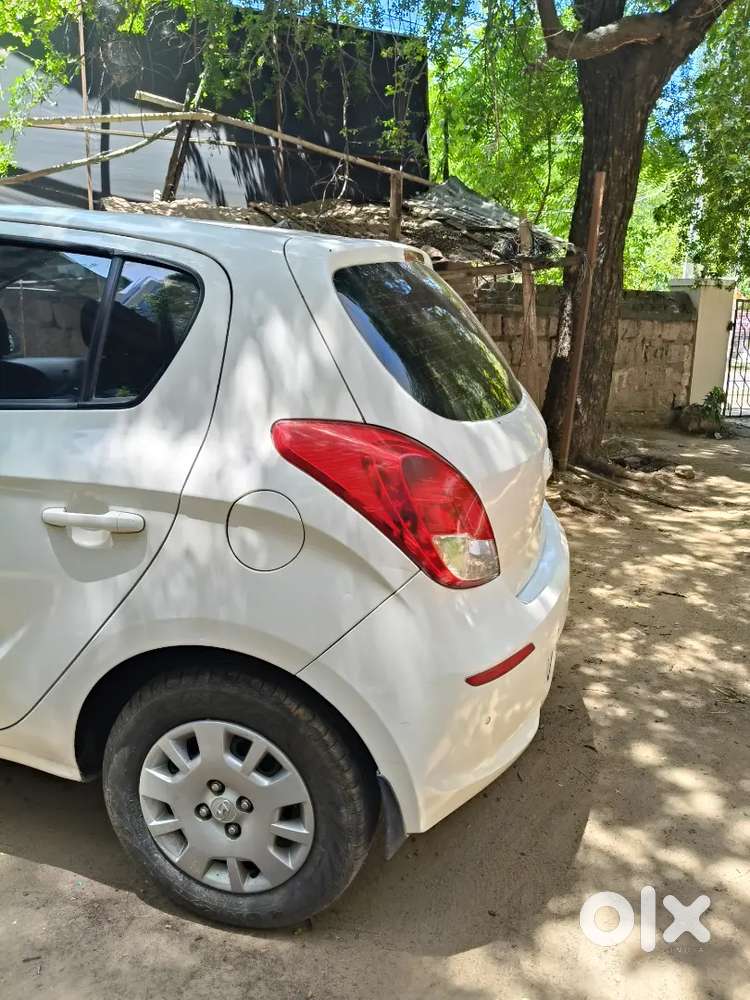 Hyundai I20 2013 Diesel 118000 Km Driven