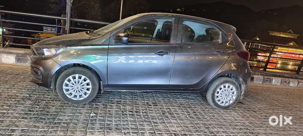 Tata Tiago 2023 Petrol Well Maintained