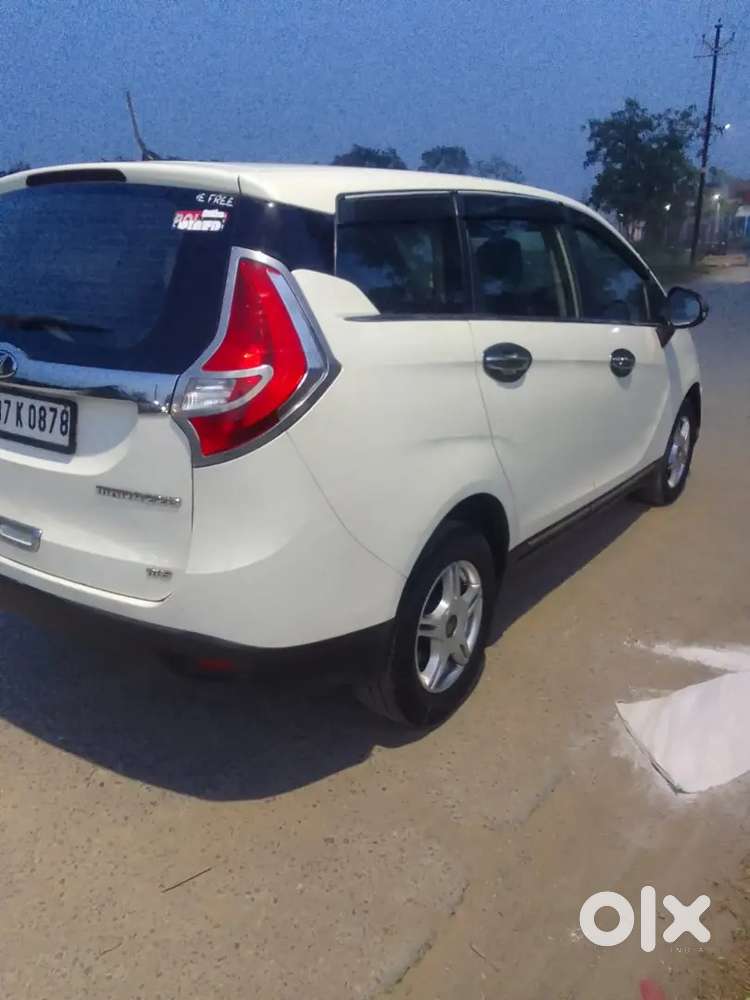 Mahindra Marazzo 1.5 Diesel 2018