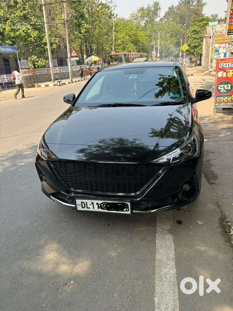 Hyundai Verna  2021 Black Cng 35000km Driven