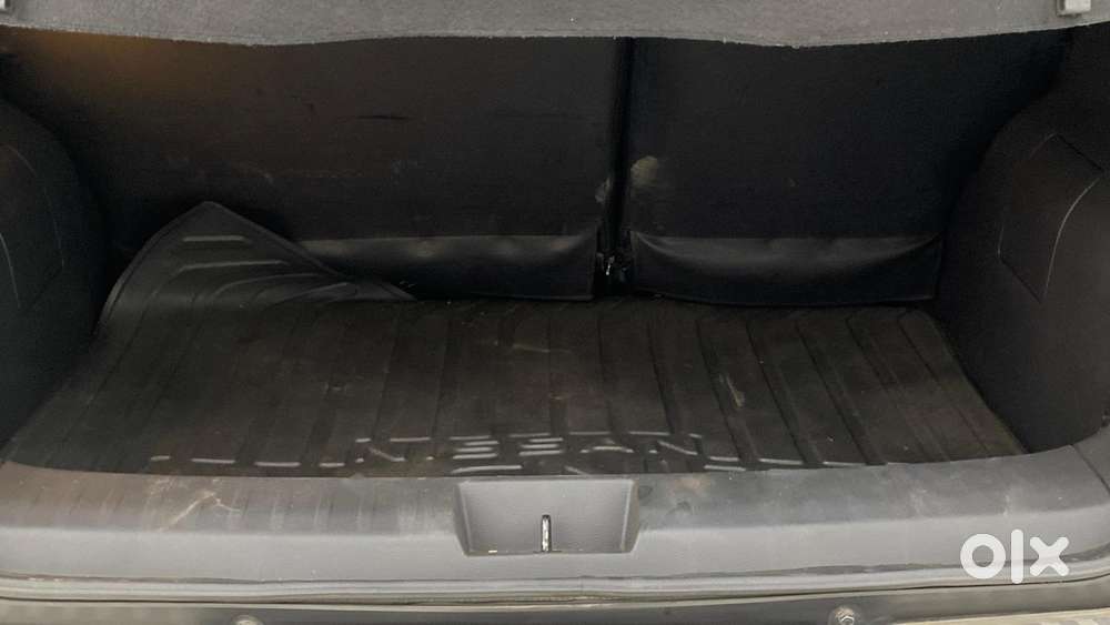 Nissan Magnite 1.0 Xv, 2021, Petrol