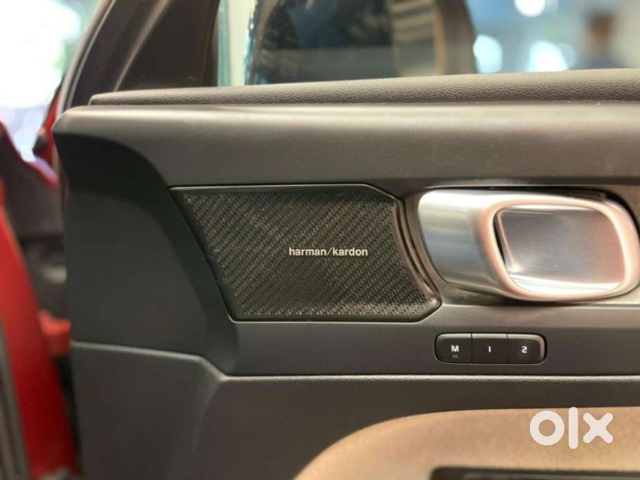Volvo Xc40 B4 Ultimate, 2023, Cng & Hybrids