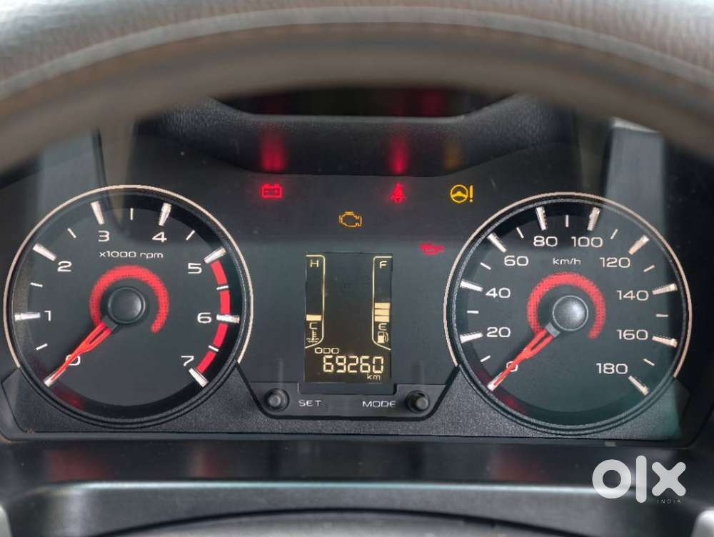 Mahindra Kuv 100 K8 5str, 2017, Diesel