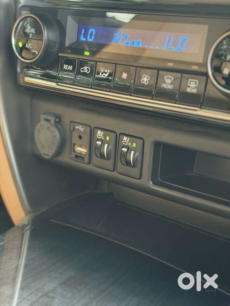 Toyota Fortuner 4x2 At 2.8 Diesel, 2022, Diesel