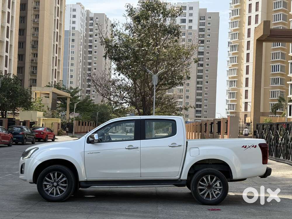 Isuzu V-cross Z 4x4 Mt, 2019, Diesel