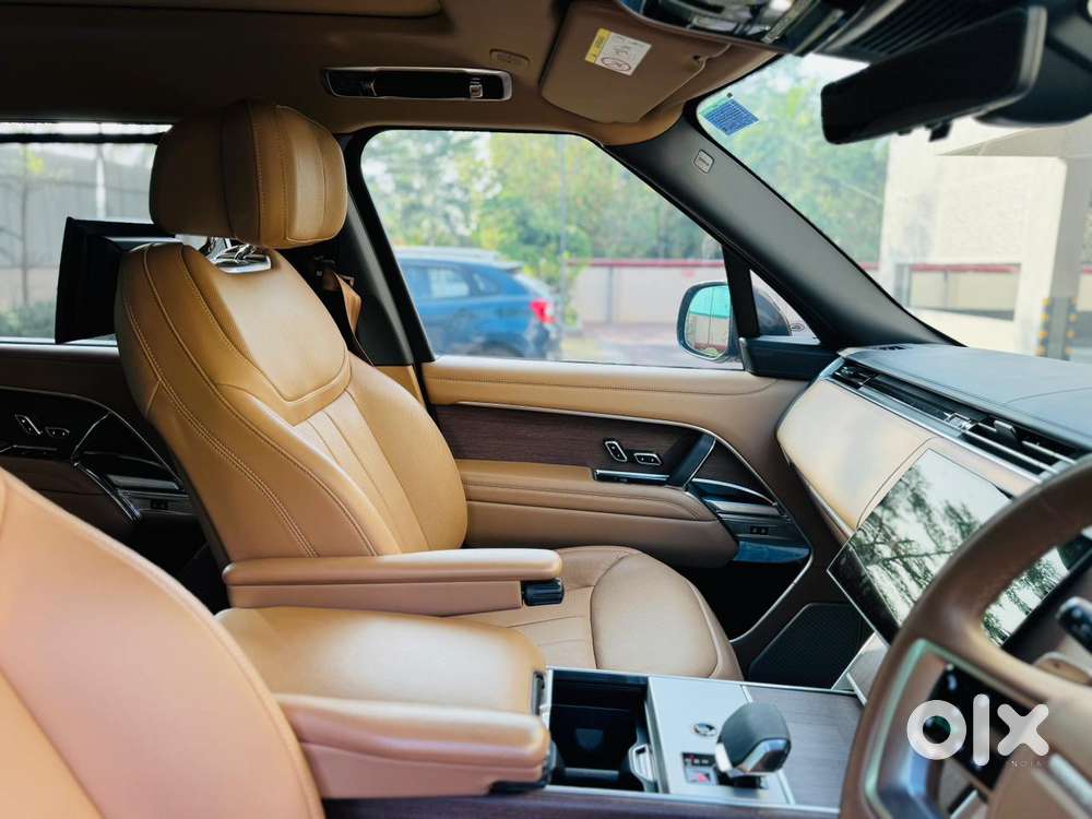 Land Rover Range Autobiography Lwb 3.0 Petrol 7 Str, 2024, Petrol