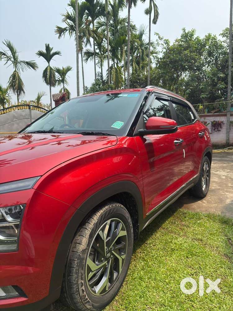 Hyundai 2020 Car Petrol 33300 Km Driven