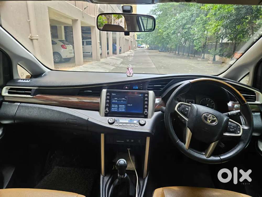 Toyota Innova Crysta 2022 Diesel Top End In Excellent Condition