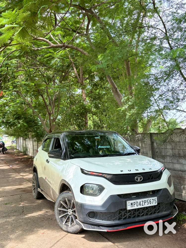 Tata Punch Petrol 2023