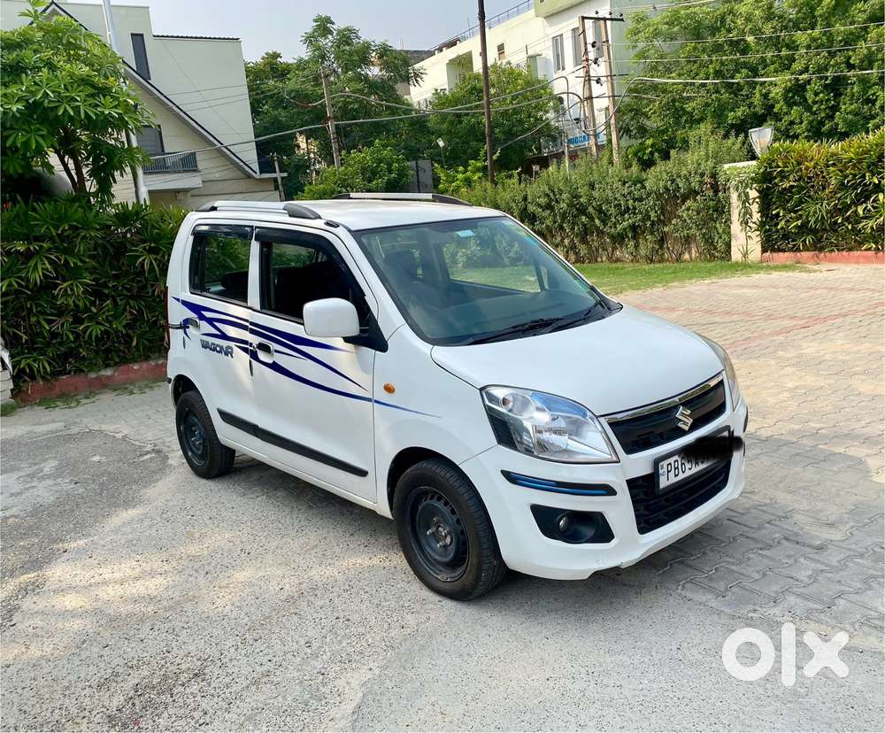 Maruti Suzuki Wagon R Vxi Opt 1.2, 2016, Petrol