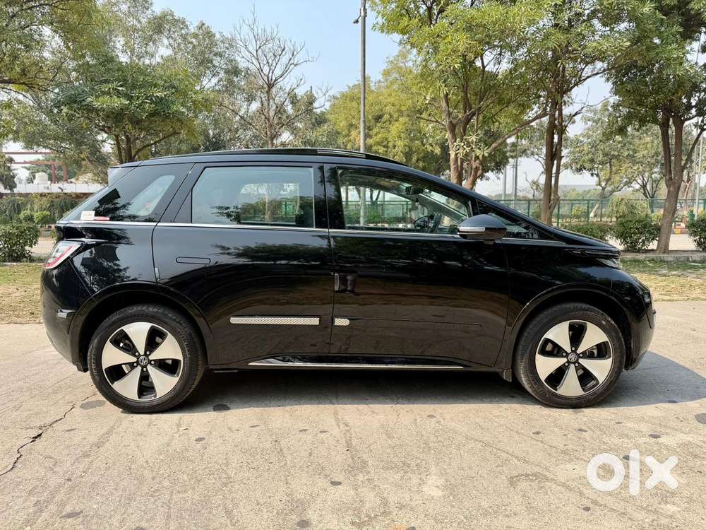 Mg Windsor Ev Essence, 2025, Electric