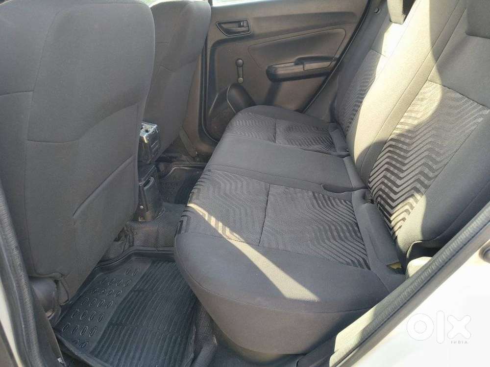 Maruti Suzuki Swift Lxi Optional-o, 2020, Petrol