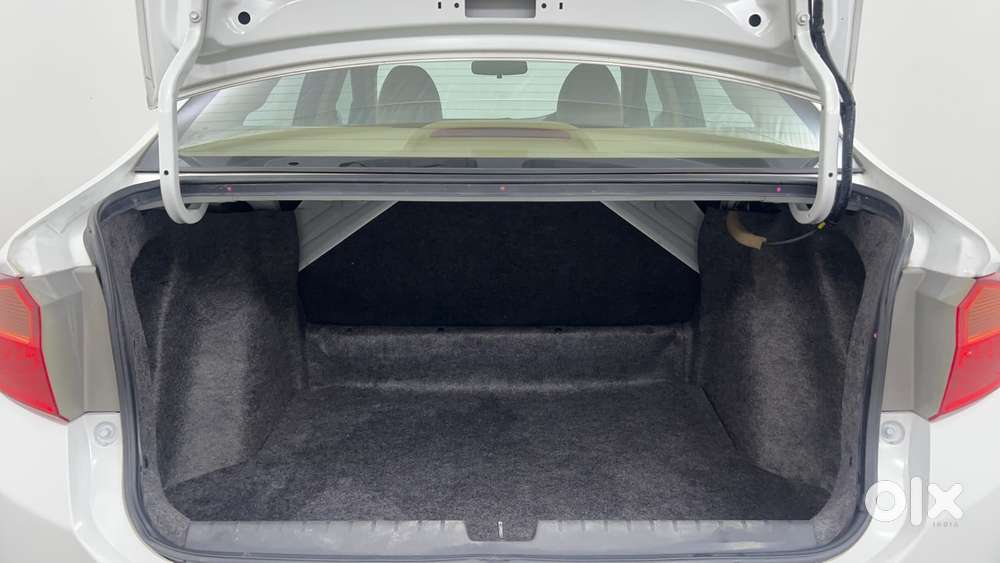 Honda City I-vtec S, 2015, Petrol