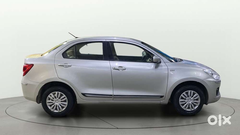 Maruti Suzuki Swift Dzire Amt Vdi, 2017, Diesel