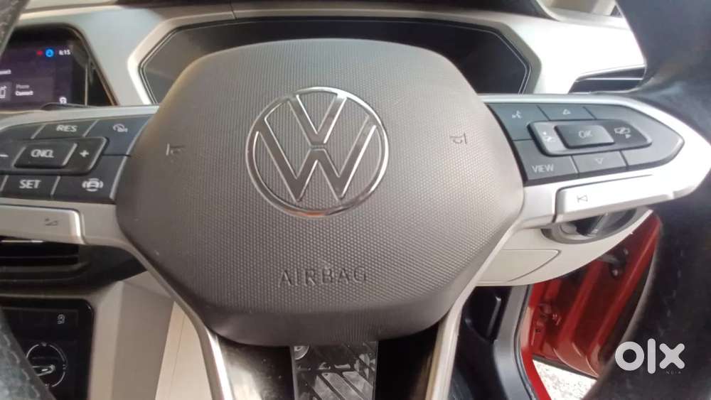 Volkswagen Taigun 1.0 Tsi Highline At, 2022, Petrol