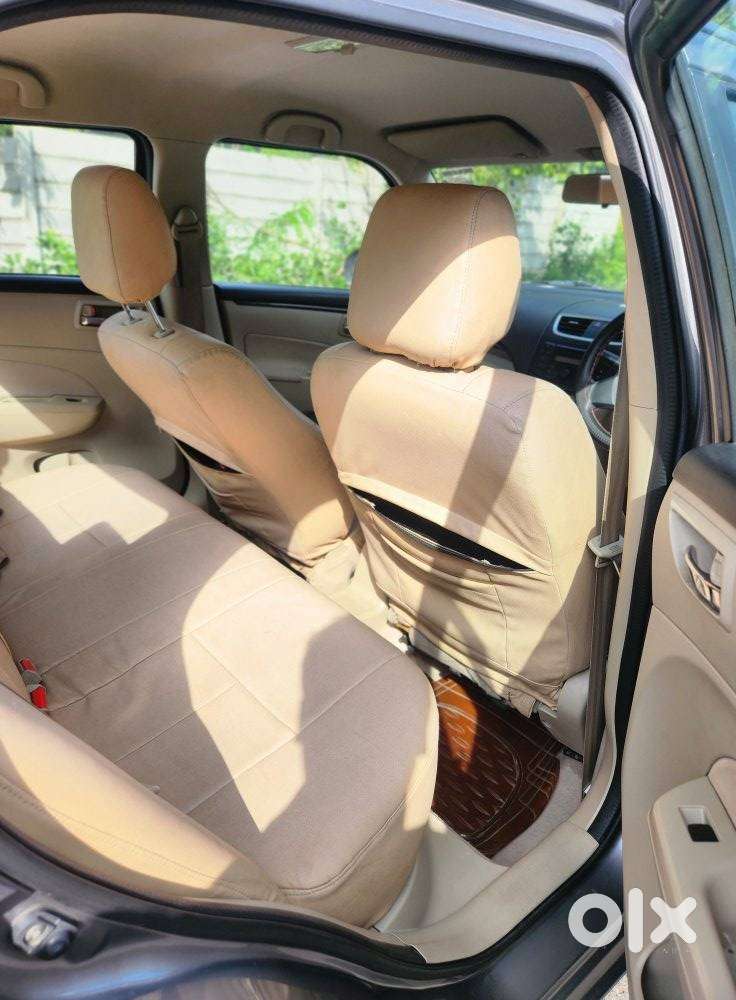 Maruti Suzuki Swift Dzire 1.2 Vxi Bsiv, 2013, Petrol