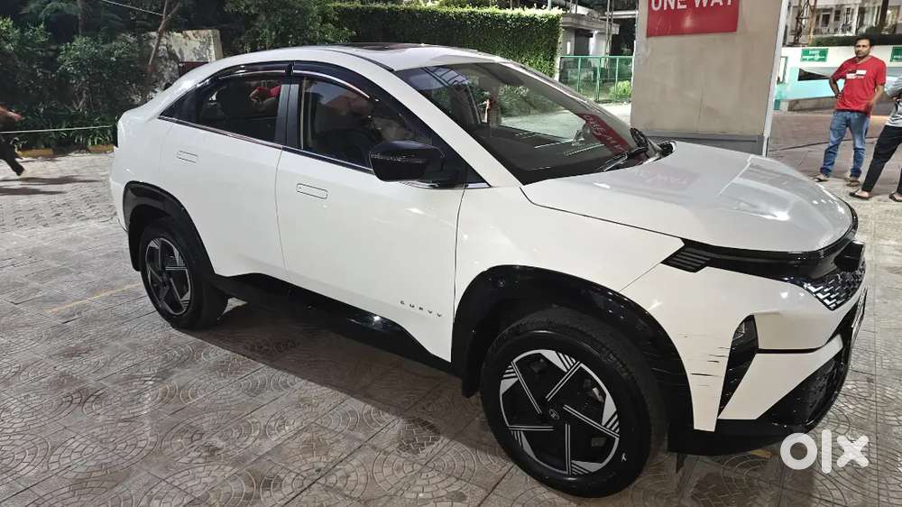 Tata Curvv Petrol 2025