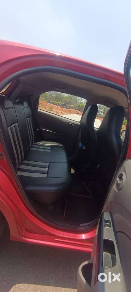 Toyota Etios 2010-2012 G, 2011, Petrol