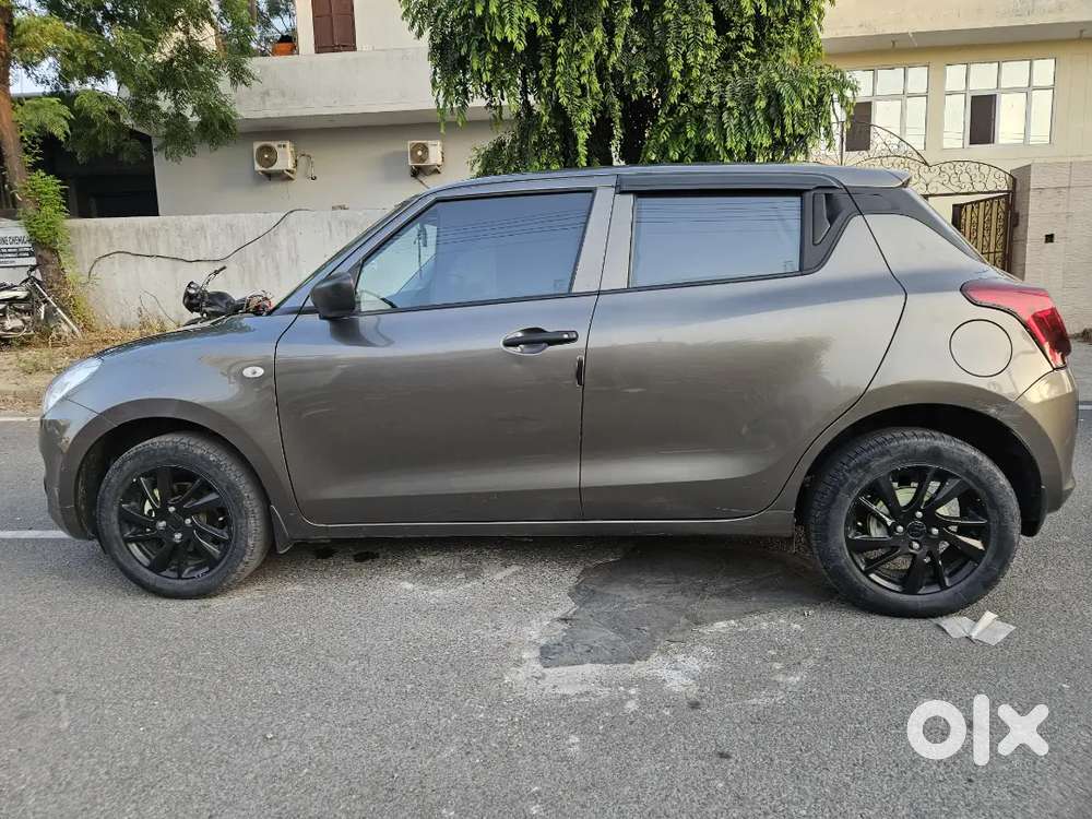 Maruti Suzuki Swift 2024 Petrol 40000 Km Driven