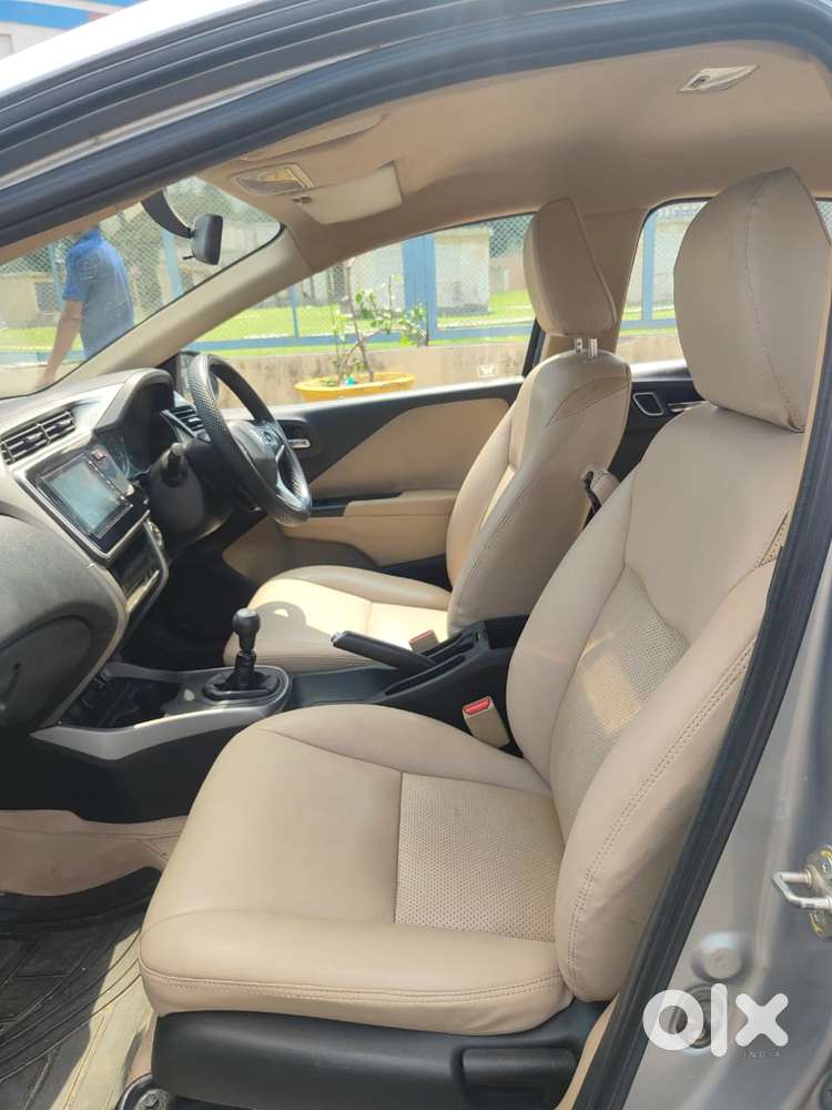 Honda City 1.5 V 4th Gen I-vtec Mt, 2020, Petrol