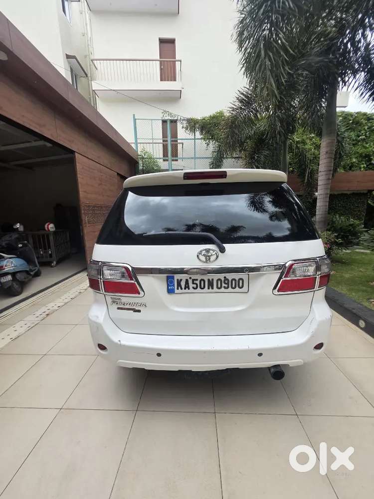 Toyota Fortuner Diesel Manual 4*4 2010 Model
