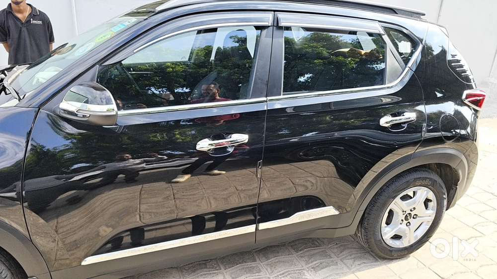 Kia Sonet Petrol 2022
