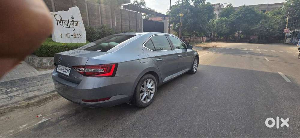 Skoda Superb L&k One Handed Car With Superb Condition