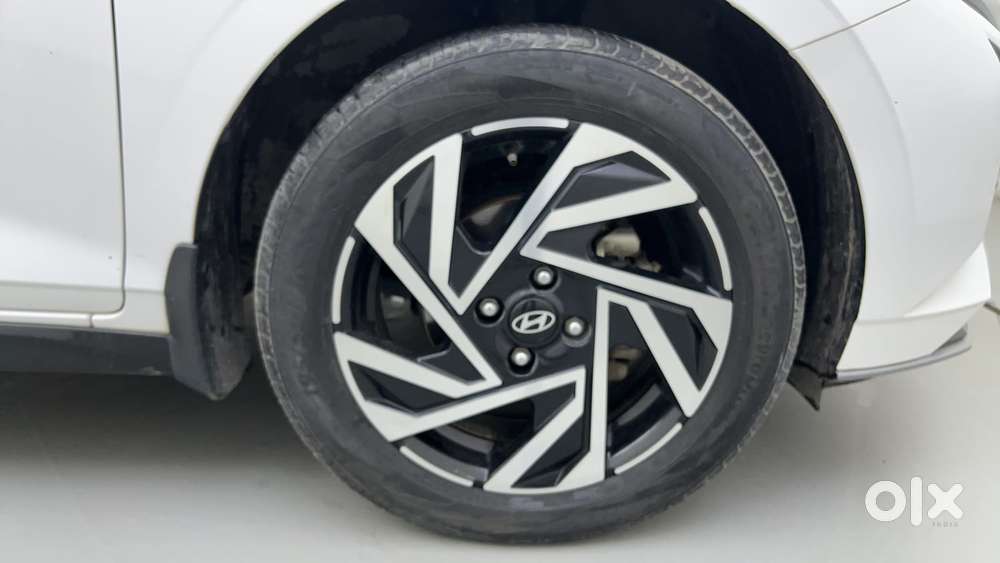 Hyundai New I20 1.2 Asta Mt, 2024, Petrol