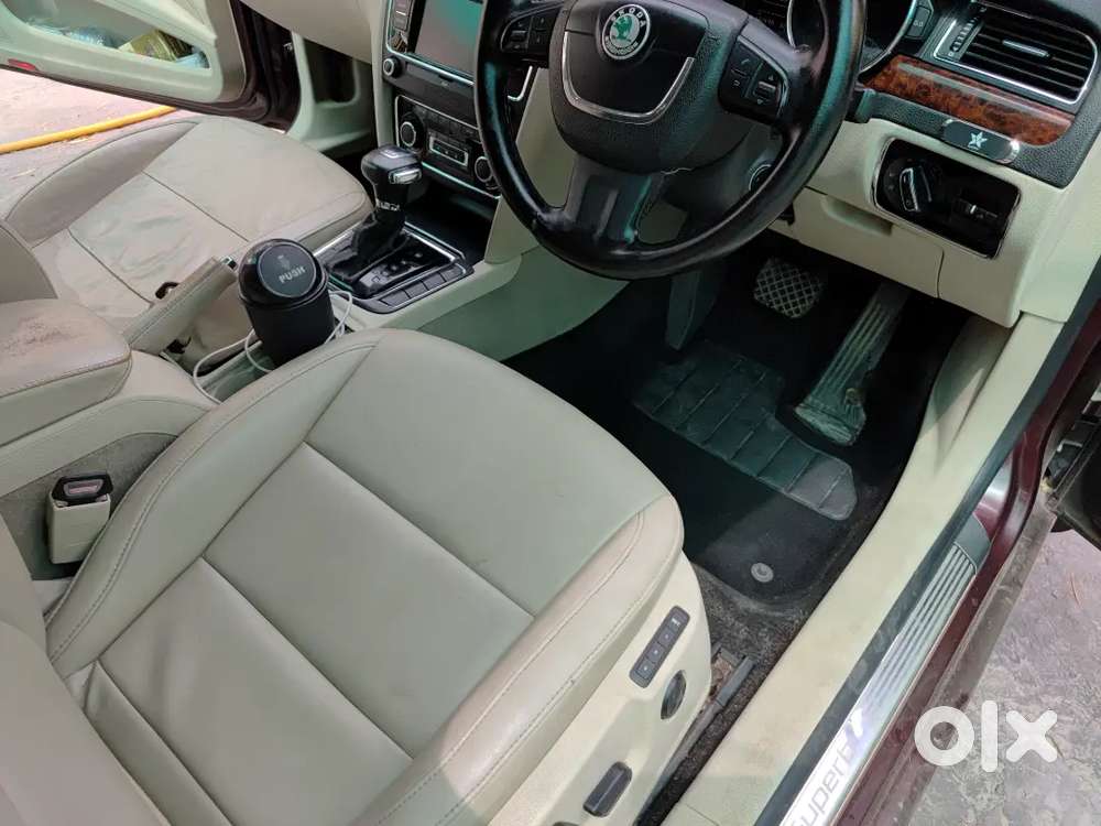 Skoda Superb Ambition 2012 Diesel