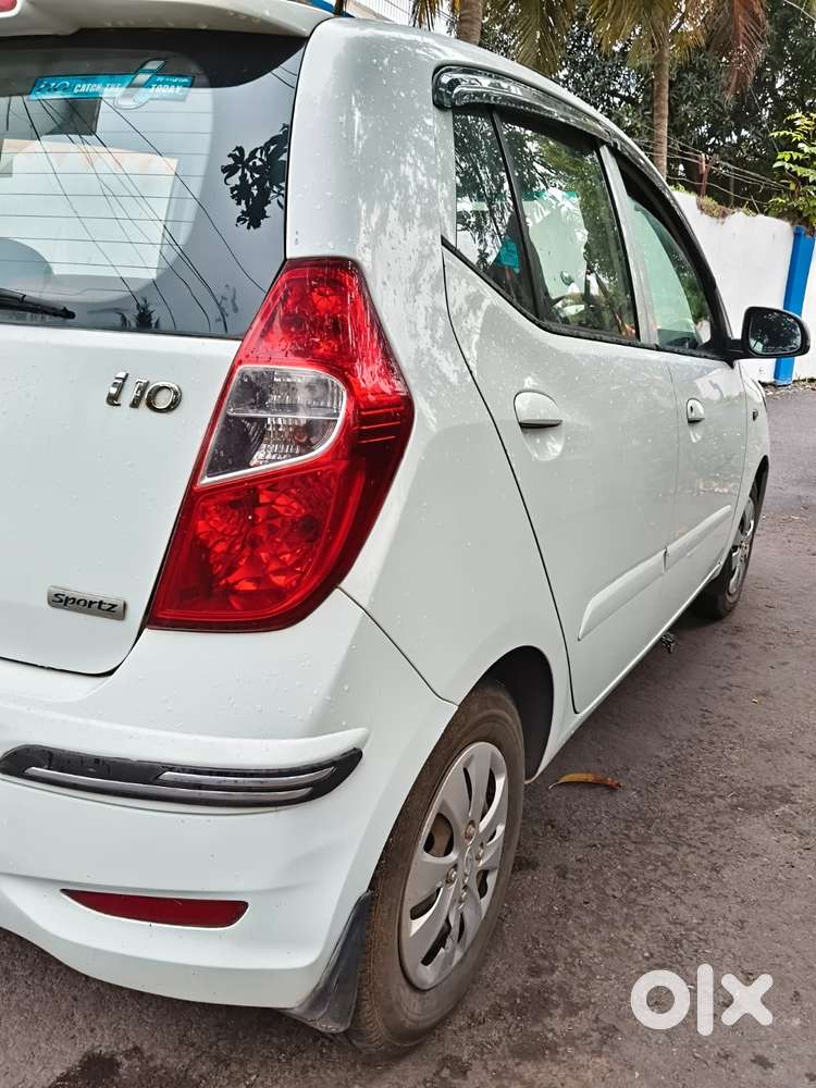Hyundai I10 Sportz 1.1l, 2012, Petrol