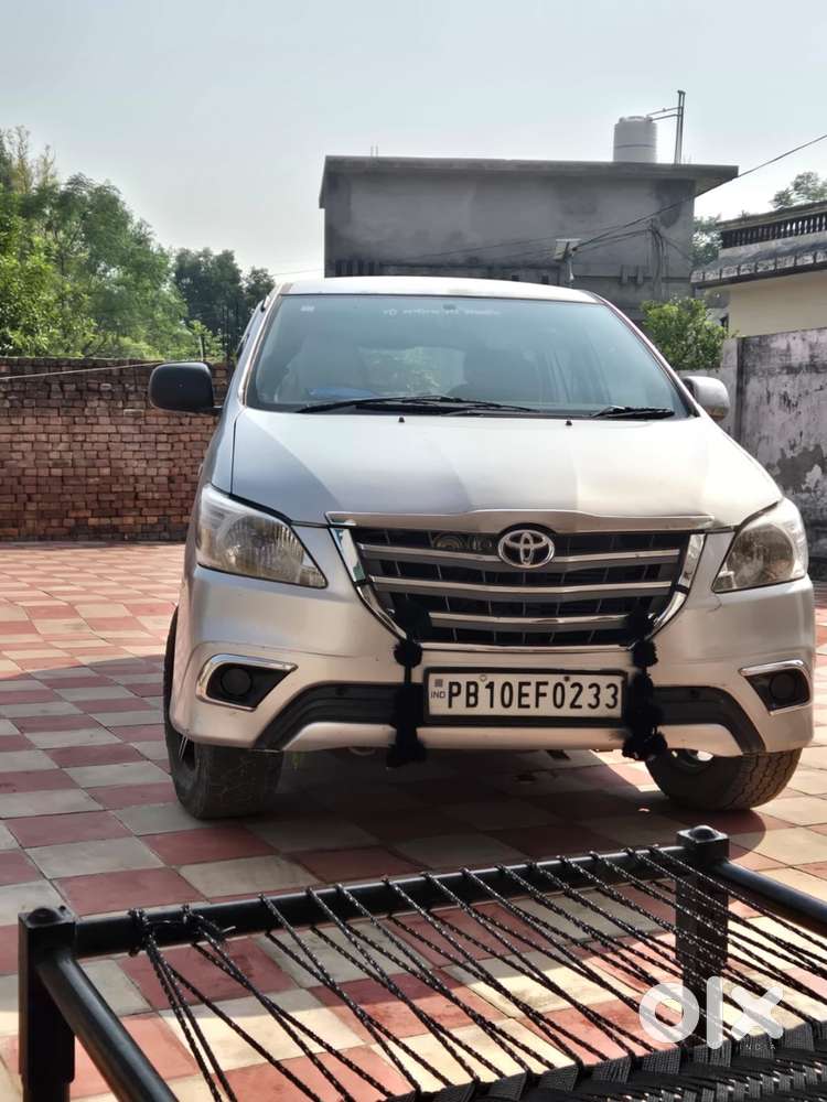 Toyota Innova 2013 Diesel Well Maintained