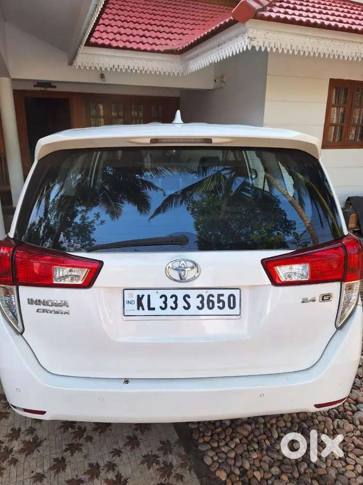 Toyota Innova Crysta 2020