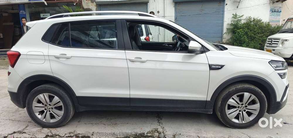 Skoda Kushaq 1.0 Tsi Ambition, 2022, Petrol