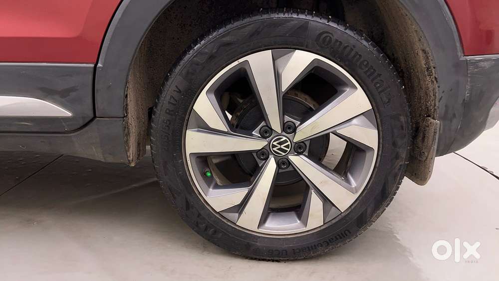 Volkswagen Taigun Topline 1.0 Tsi At (electric Seats), 2022, Petrol