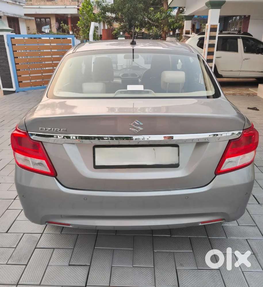 Maruti Suzuki Swift Dzire 2023 Petrol 29800 Km Driven