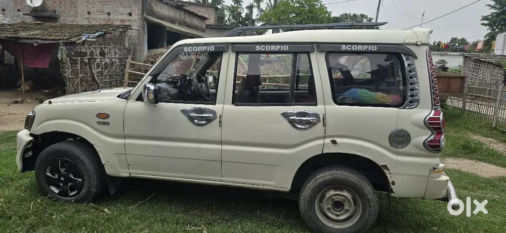 Mahindra Scorpio 2017 डीज़ल