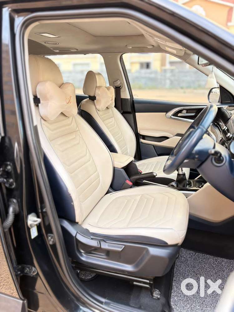 Kia Carens 1.5 Luxury Plus Diesel 6 Str, 2022, Diesel