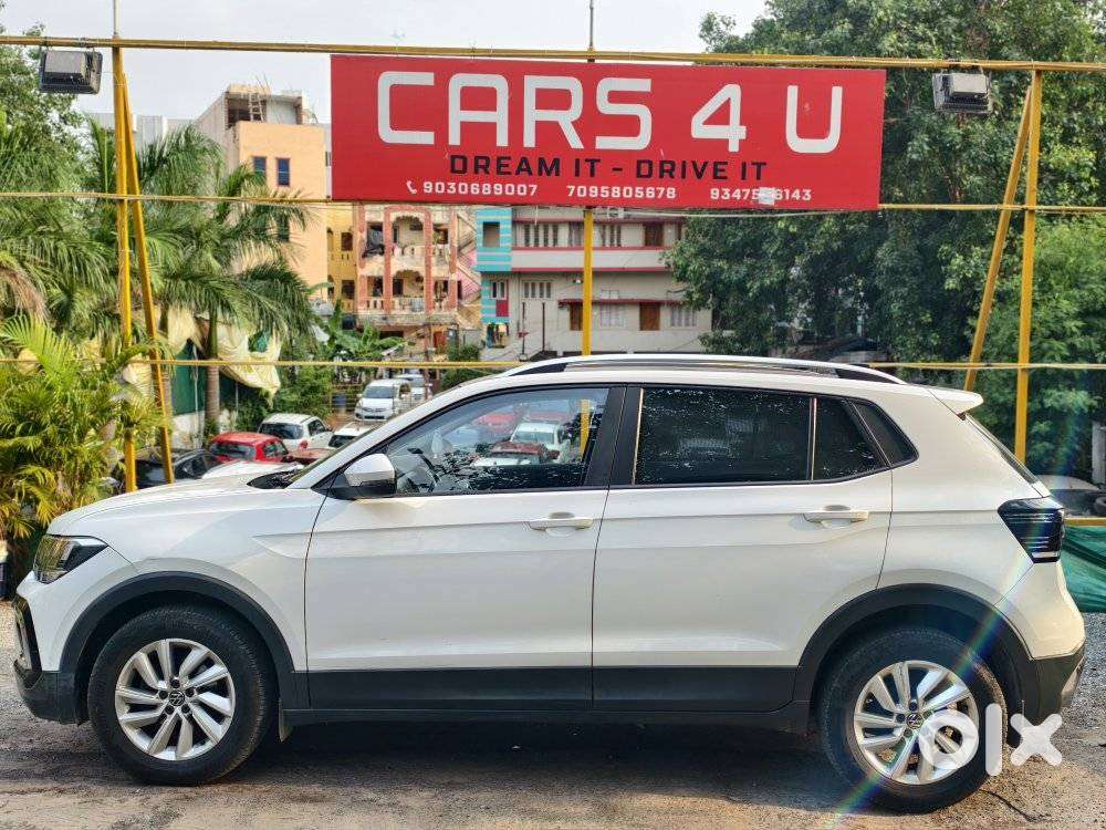 Volkswagen Taigun 1.0 Tsi Highline At, 2021, Petrol