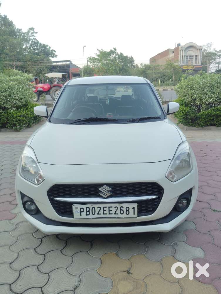 Maruti Suzuki Swift Vxi + Manual, 2021, Petrol