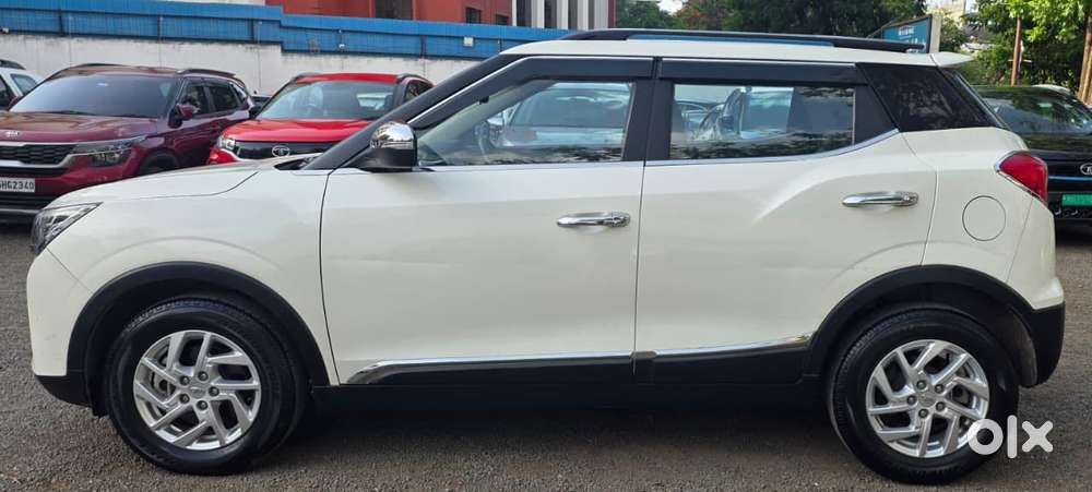 Mahindra Xuv300 W8, 2022, Petrol