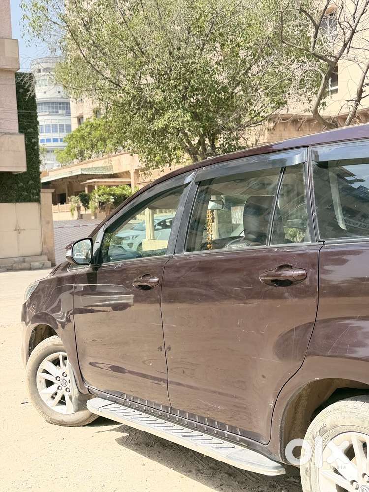 Toyota Innova Crysta G 7 Str, 2016, Diesel